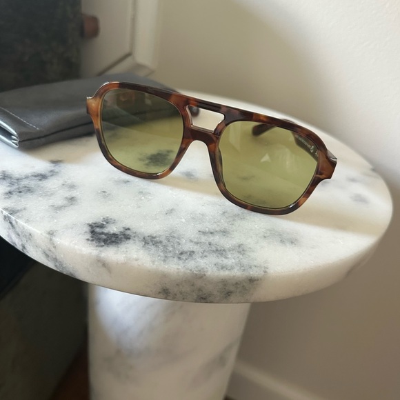 Aire Tortoise Shell Sunglasses - Picture 1 of 6